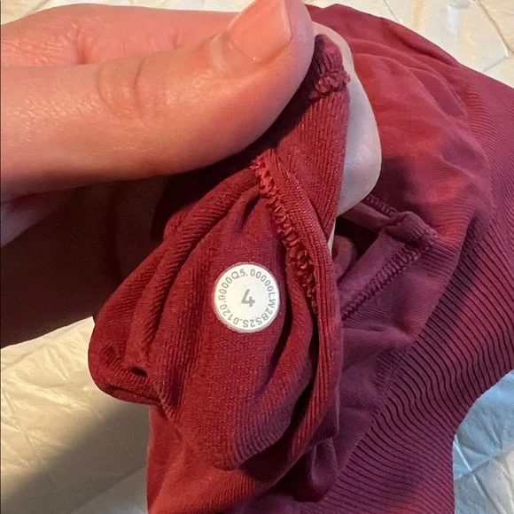 Lululemon red acid wash sports bra - Picture 3 of 3